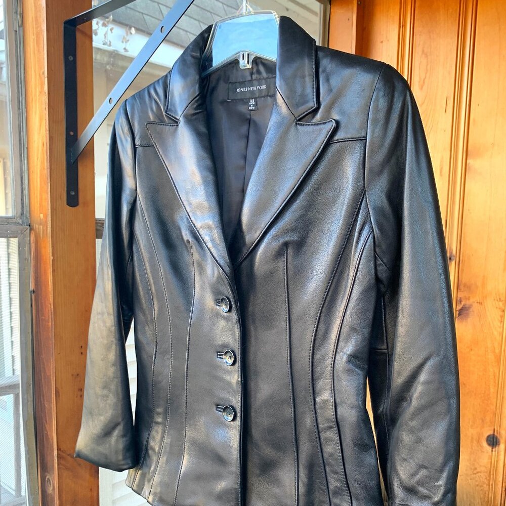 Jones NewYork Women’s Black Leather Jacket size XS